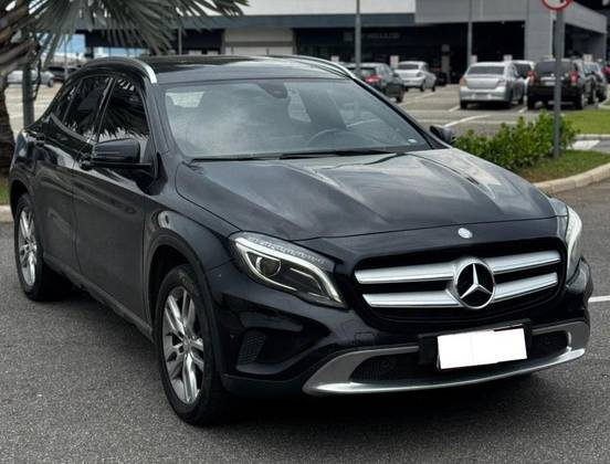 MERCEDES-BENZ GLA 200 1.6 CGI ADVANCE 16V TURBO FLEX 4P AUTOMÁTICO